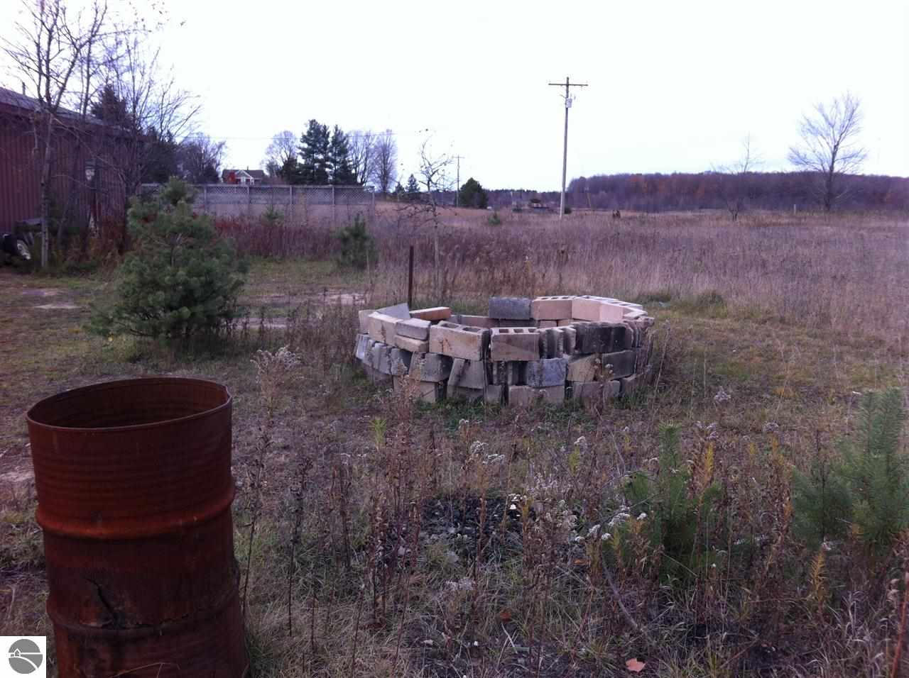 18235 Viaduct Road Copemish, MI 49625 - Photo 30 of 76 1778127-29.JPG