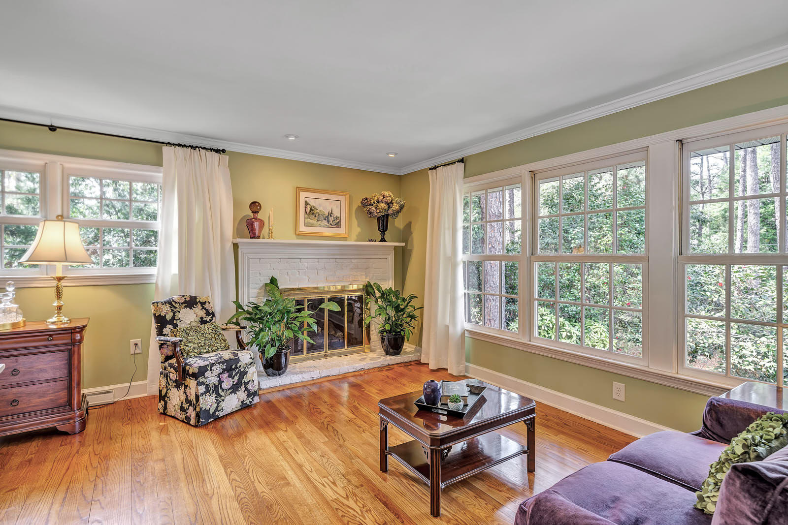325 South Valley Road Southern Pines, NC 28387 - Photo 17 of 49 living room