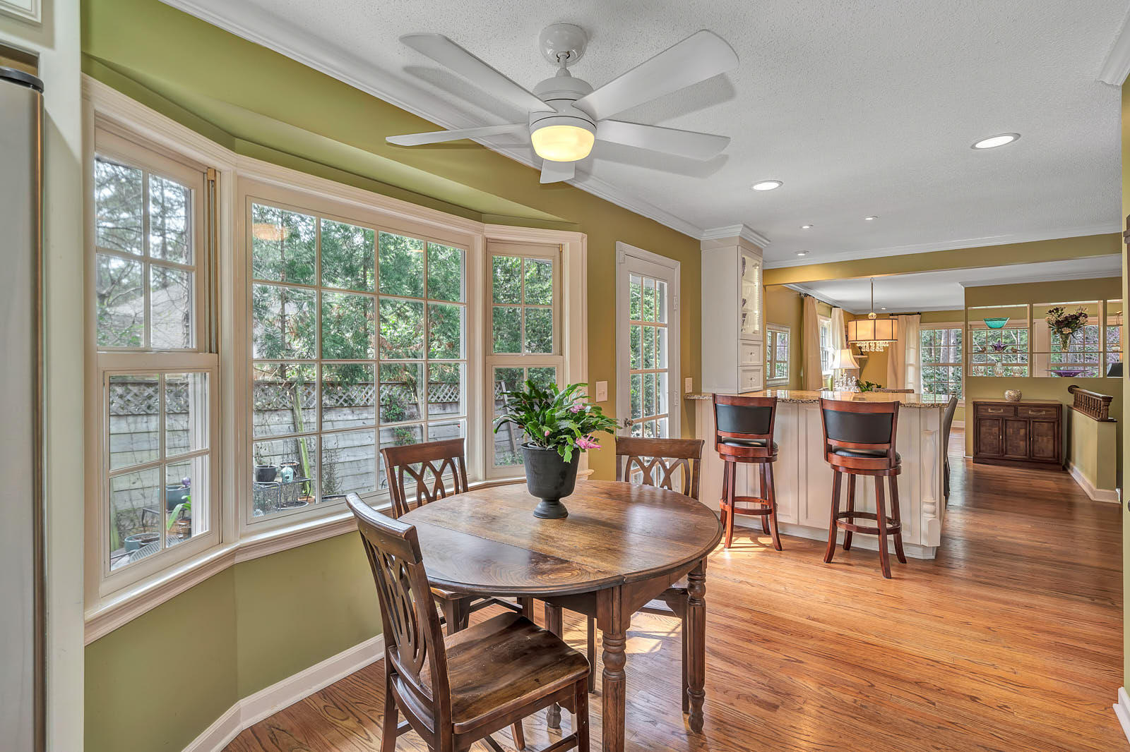 325 South Valley Road Southern Pines, NC 28387 - Photo 28 of 49 breakfast nook