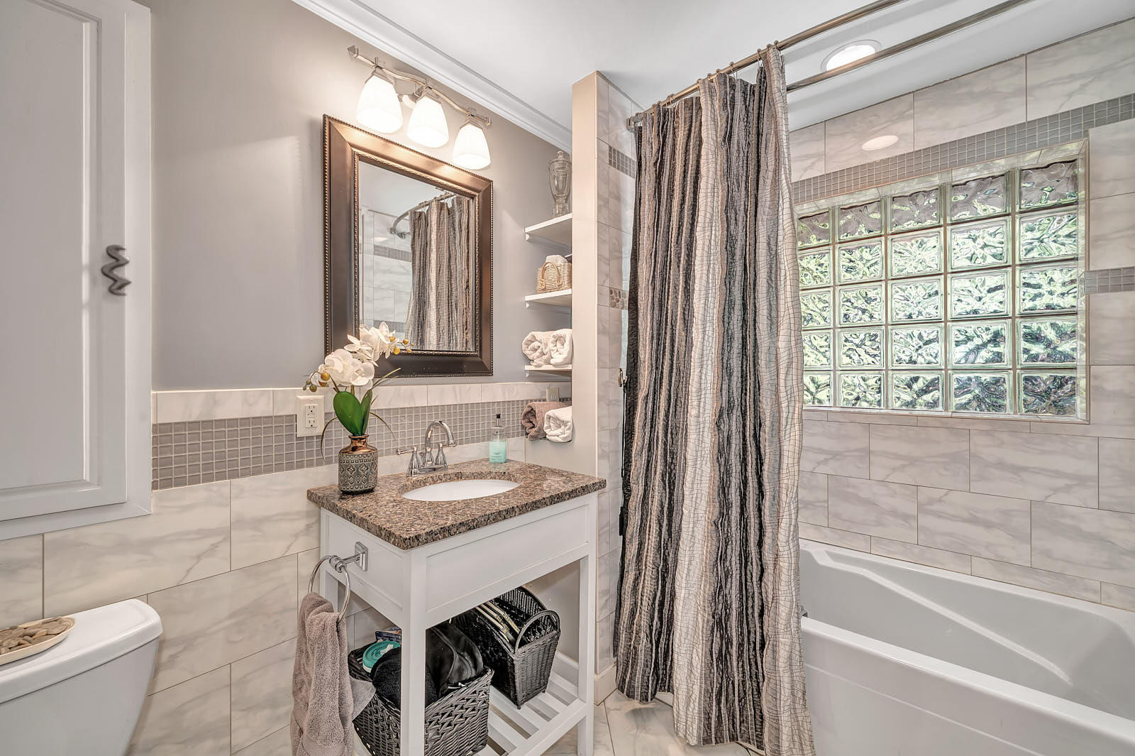 325 South Valley Road Southern Pines, NC 28387 - Photo 40 of 49 bathroom 2