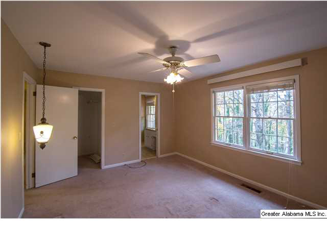 1633 Carson Road Birmingham, AL 35215 - Photo 17 of 32