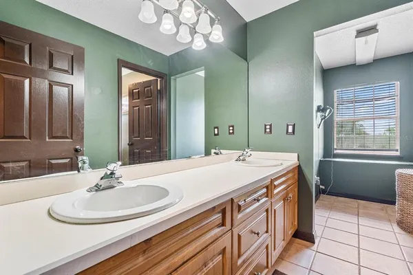 $7,700,000 | 280 Campbell Ranch Run, Geneva, FL 32732