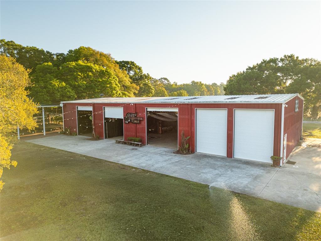 280 Campbell Ranch Run Geneva, FL 32732 - Photo 40 of 83 a view of a house with a ocean beach