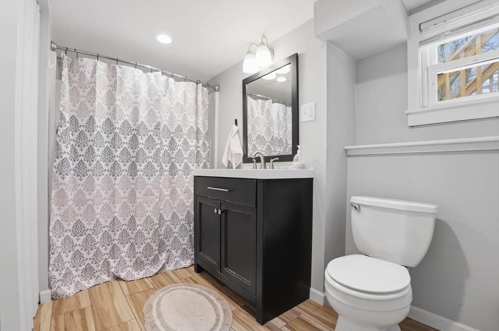 48 Bellevue Street Fairhaven, MA 02719 - Photo 17 of 22