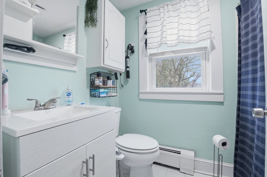 48 Bellevue Street Fairhaven, MA 02719 - Photo 10 of 22