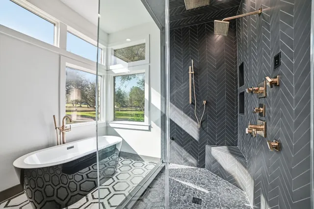 $6,499 | 2700 Marina Shores Drive, Spicewood, TX 78669