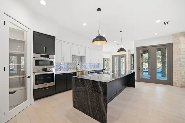 $6,499 | 2700 Marina Shores Drive, Spicewood, TX 78669