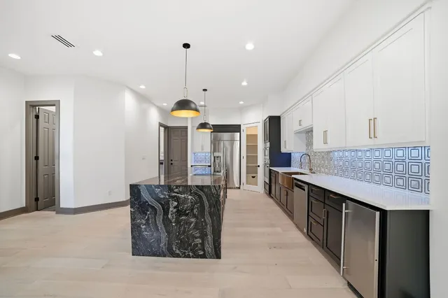 $6,499 | 2700 Marina Shores Drive, Spicewood, TX 78669