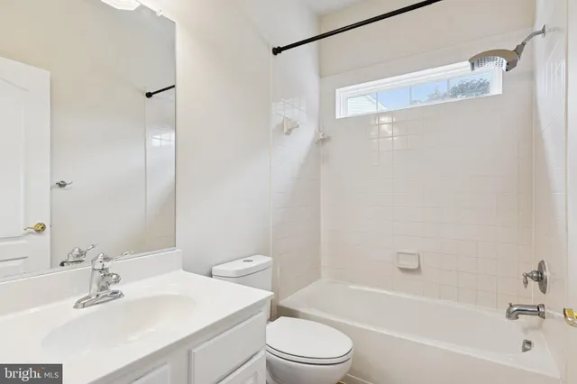 $599,900 | 2086 Downshire Court, Waldorf, MD 20603