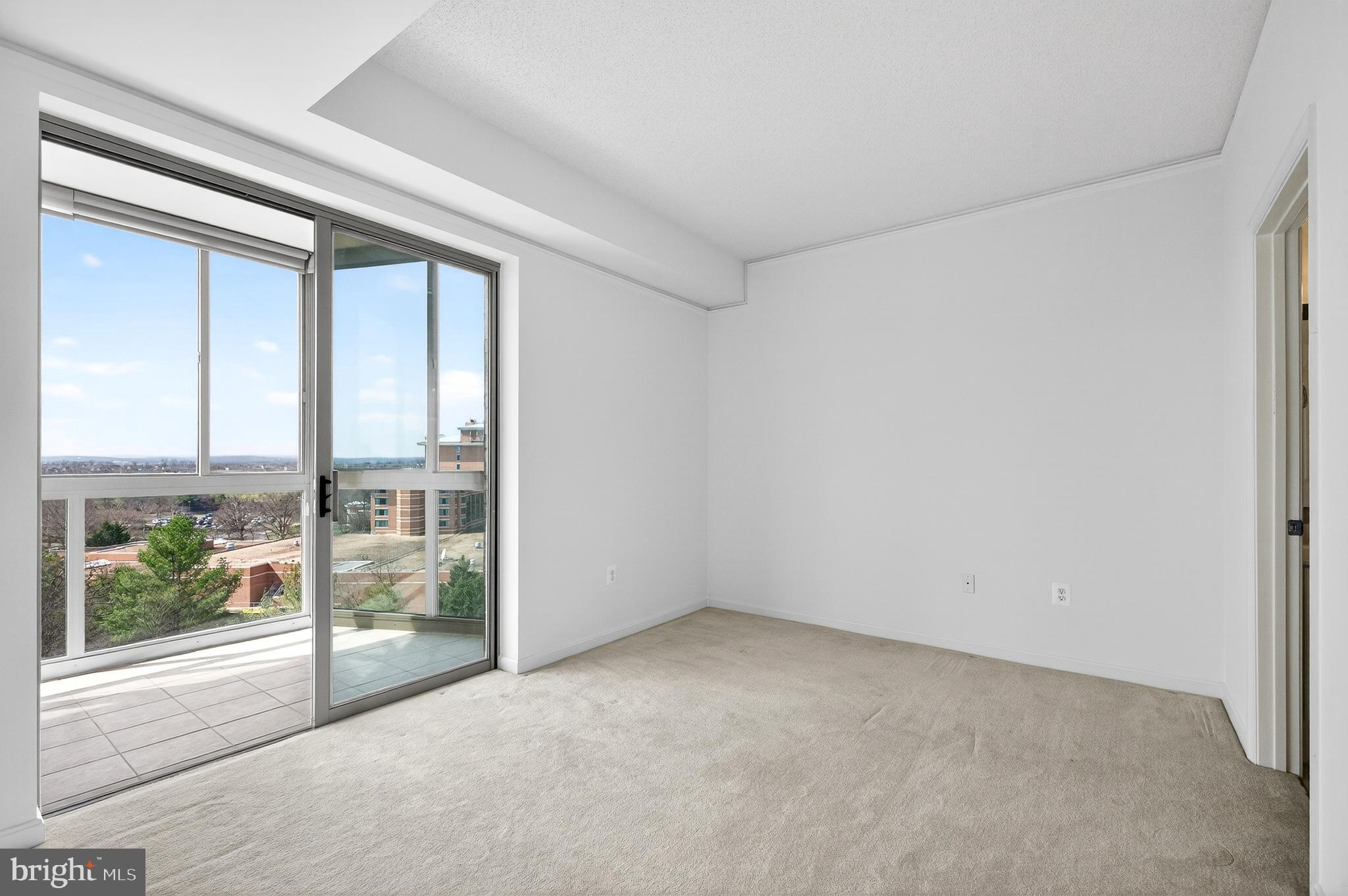 19355 Cypress Ridge Terrace, Unit 1122 Leesburg, VA 20176 - Photo 20 of 71