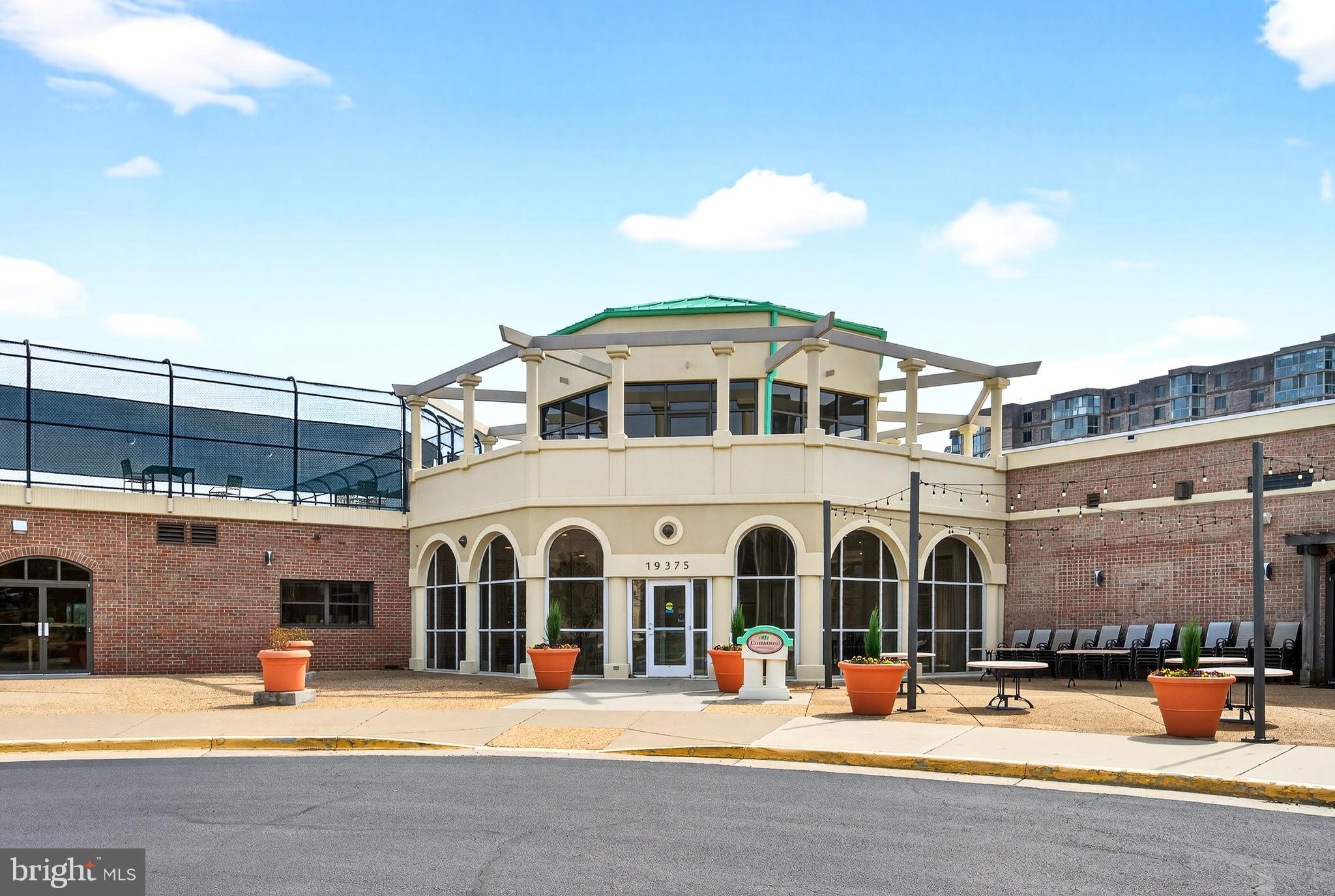 19355 Cypress Ridge Terrace, Unit 1122 Leesburg, VA 20176 - Photo 41 of 71