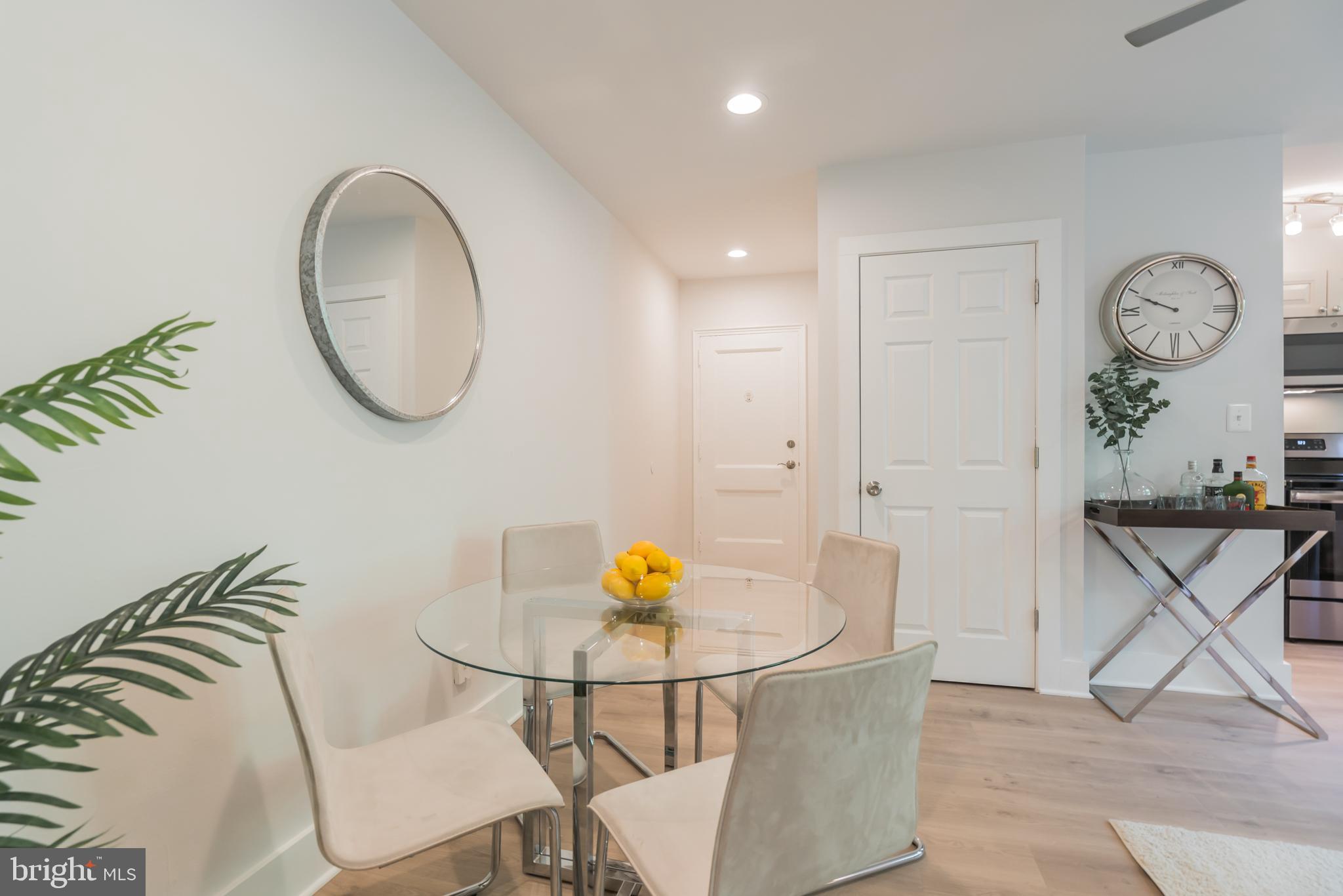 4004 Beecher Street Northwest, Unit 201 Washington, DC 20007 - Photo 2 of 26 Dining