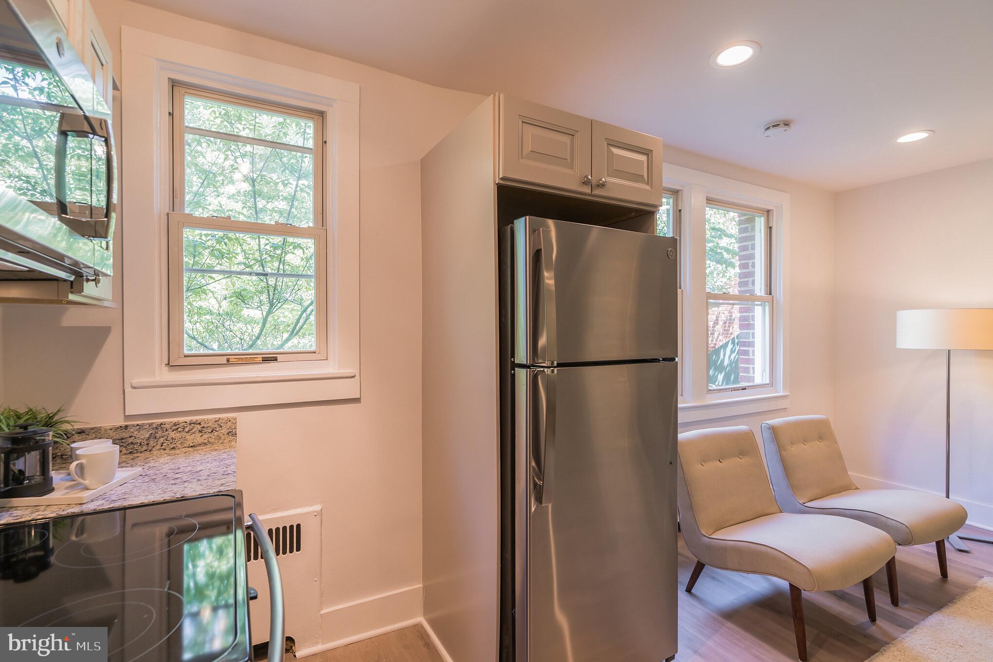 4004 Beecher Street Northwest, Unit 201 Washington, DC 20007 - Photo 13 of 26 Kitchen