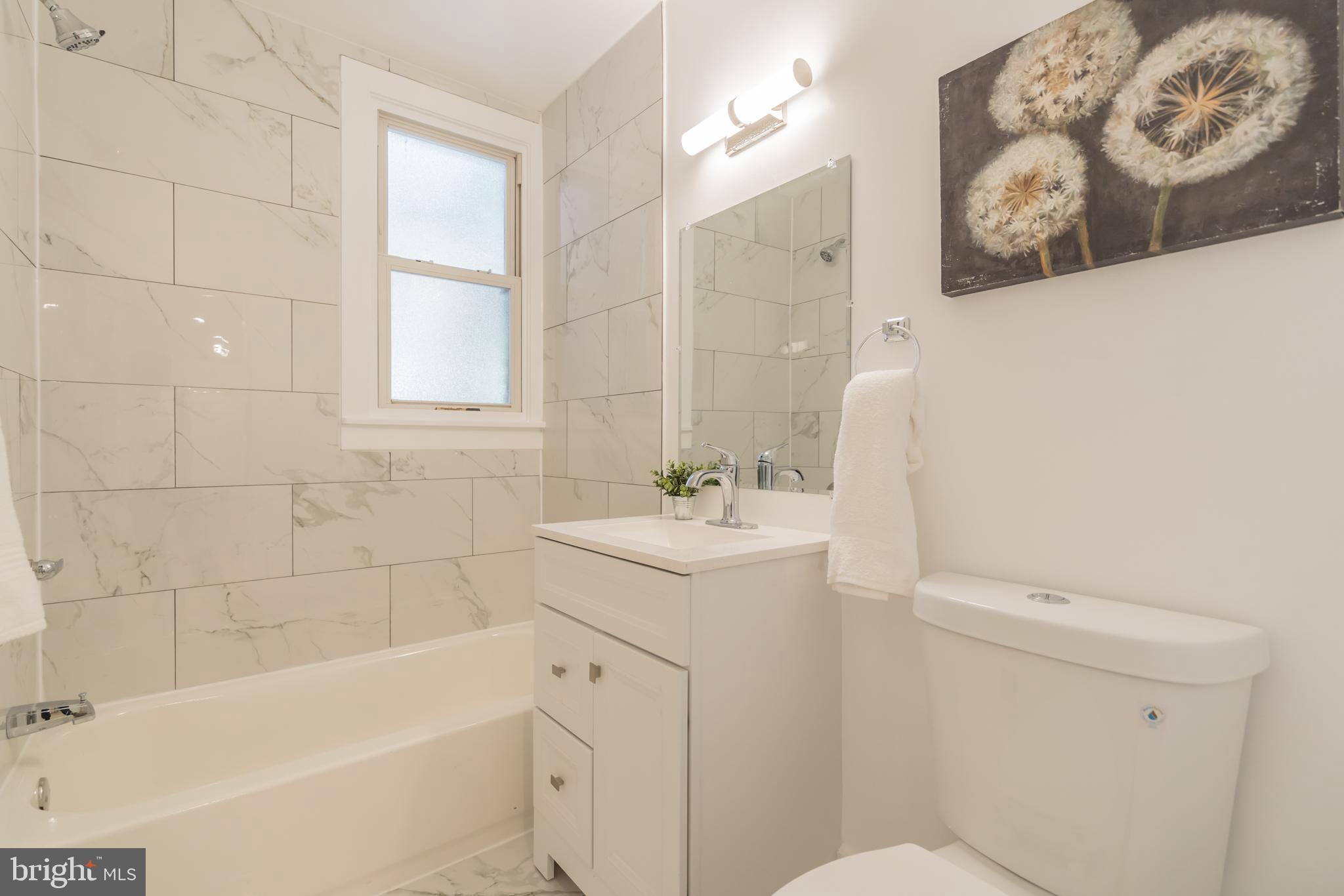 4004 Beecher Street Northwest, Unit 201 Washington, DC 20007 - Photo 16 of 26 Bathroom