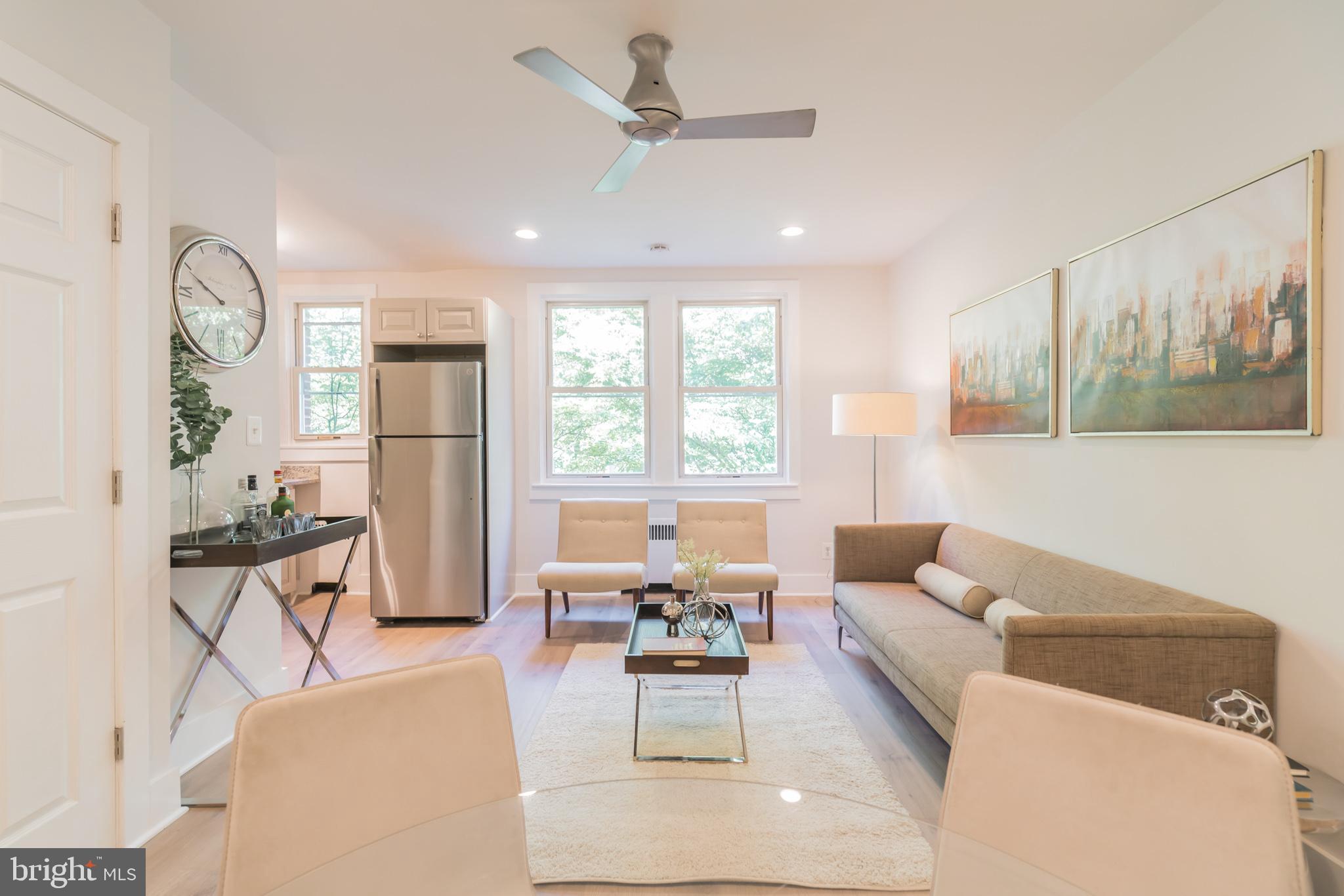 4004 Beecher Street Northwest, Unit 201 Washington, DC 20007 - Photo 22 of 26 Living