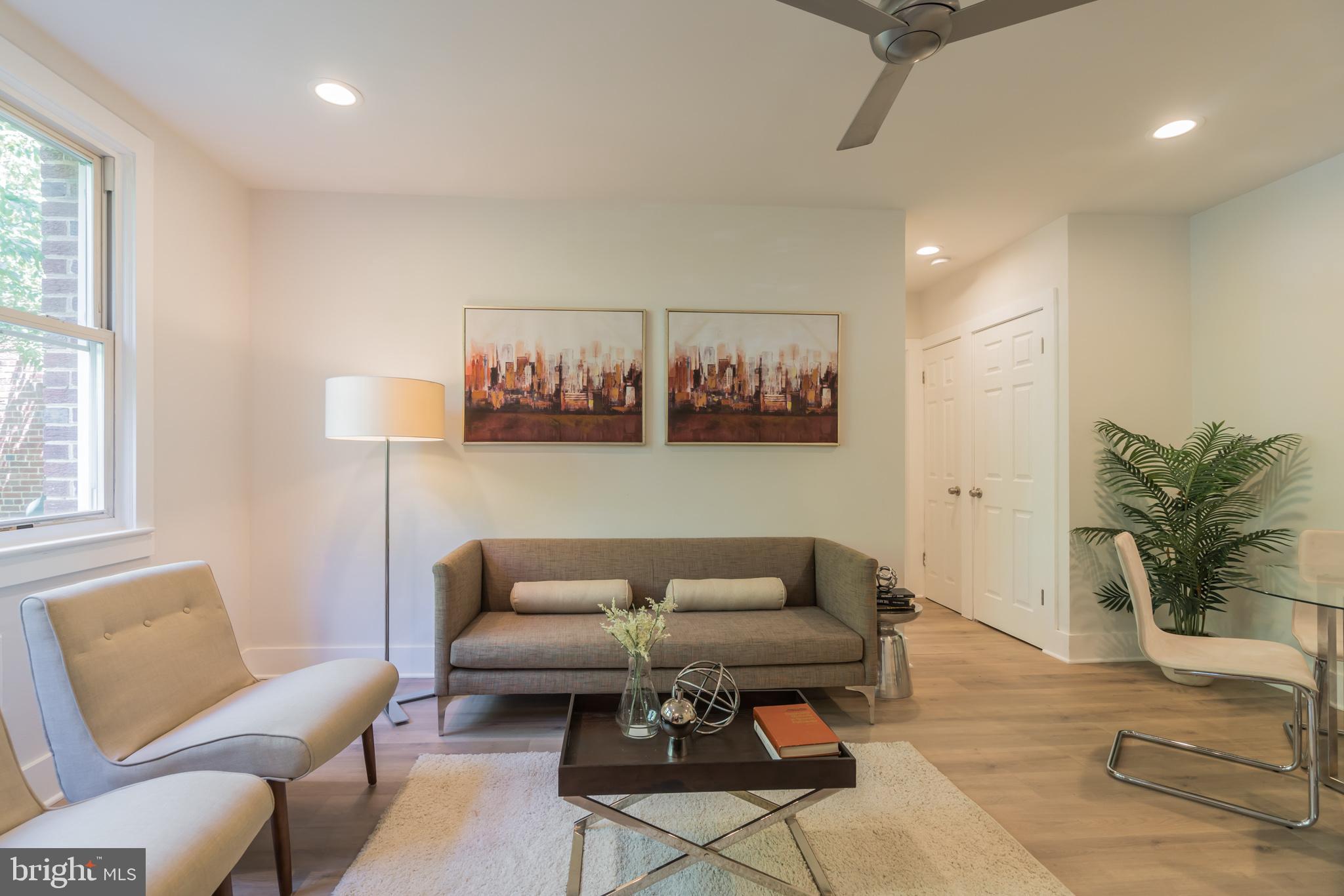 4004 Beecher Street Northwest, Unit 201 Washington, DC 20007 - Photo 9 of 26 Living