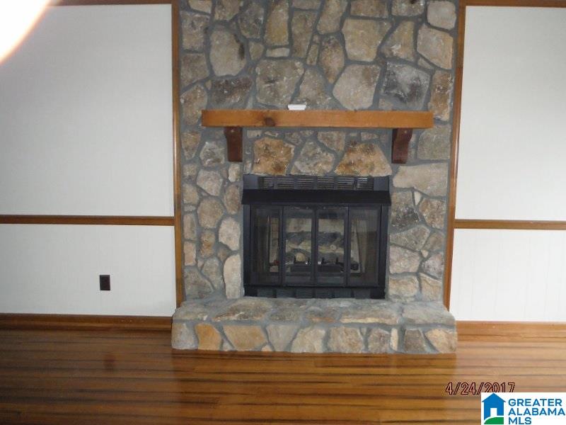 813 Nelson Road Oxford, AL 36203 - Photo 5 of 39