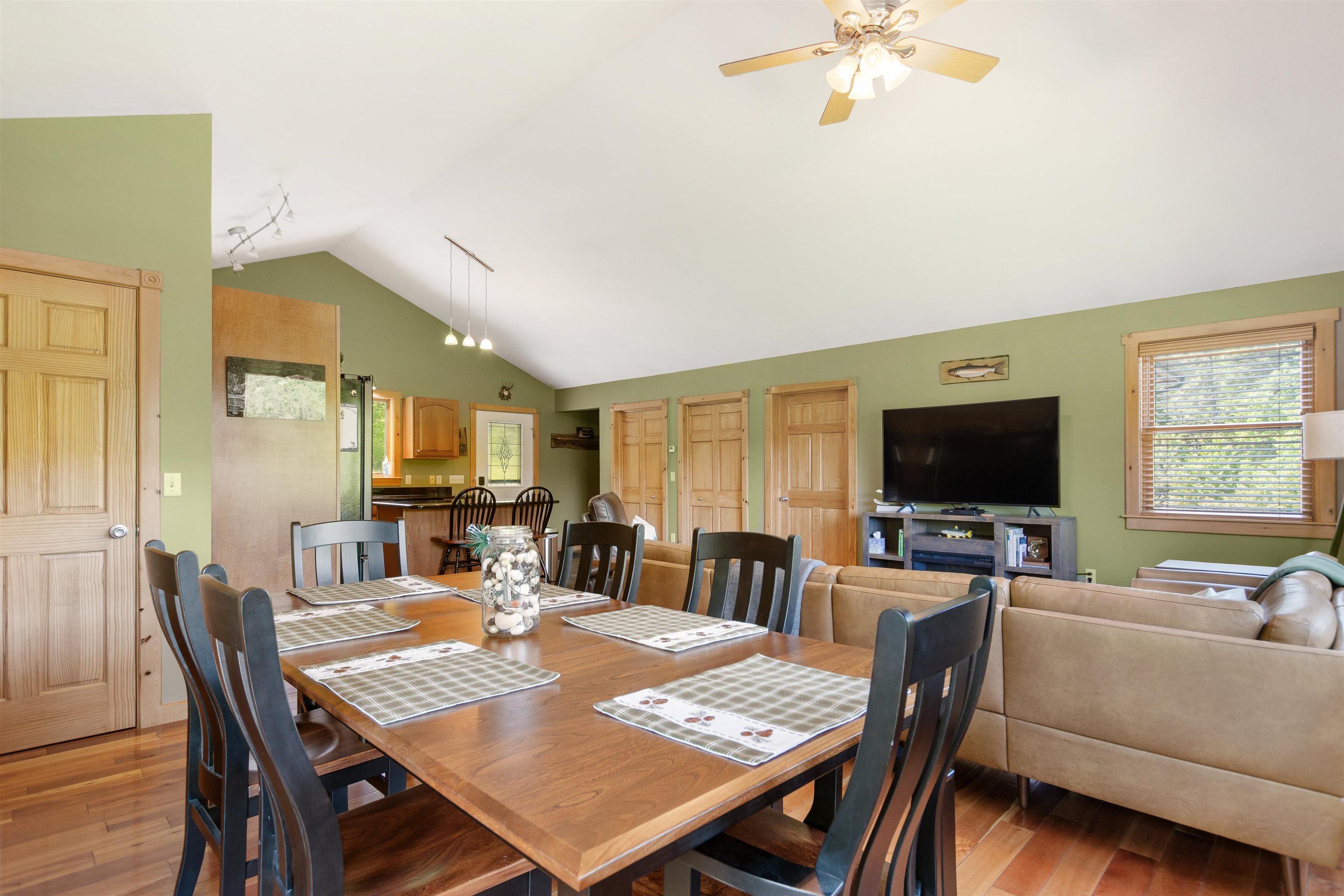 456 Indian Stream Road Pittsburg, NH 03592 - Photo 12 of 59