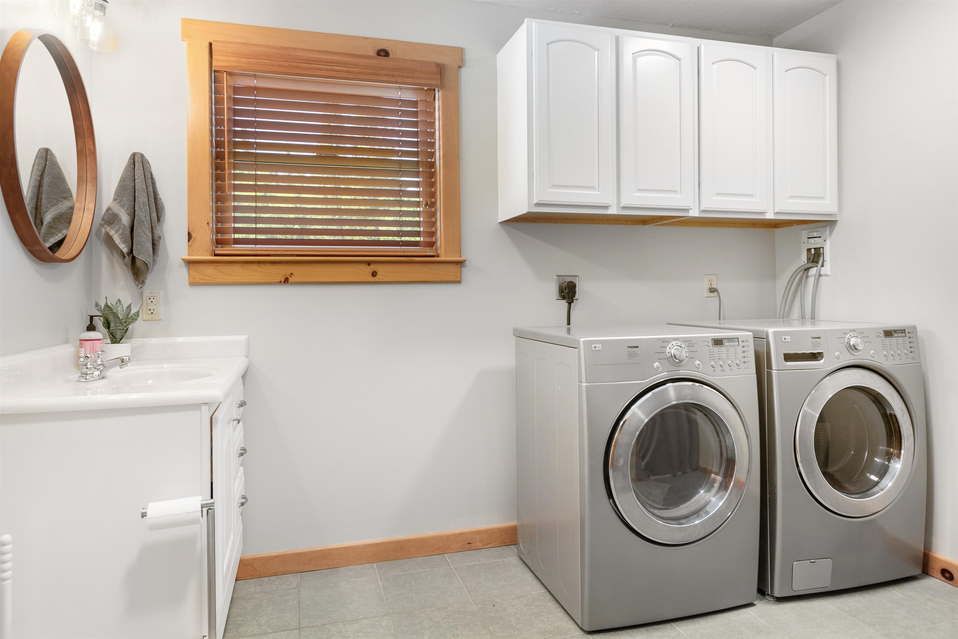 456 Indian Stream Road Pittsburg, NH 03592 - Photo 23 of 59