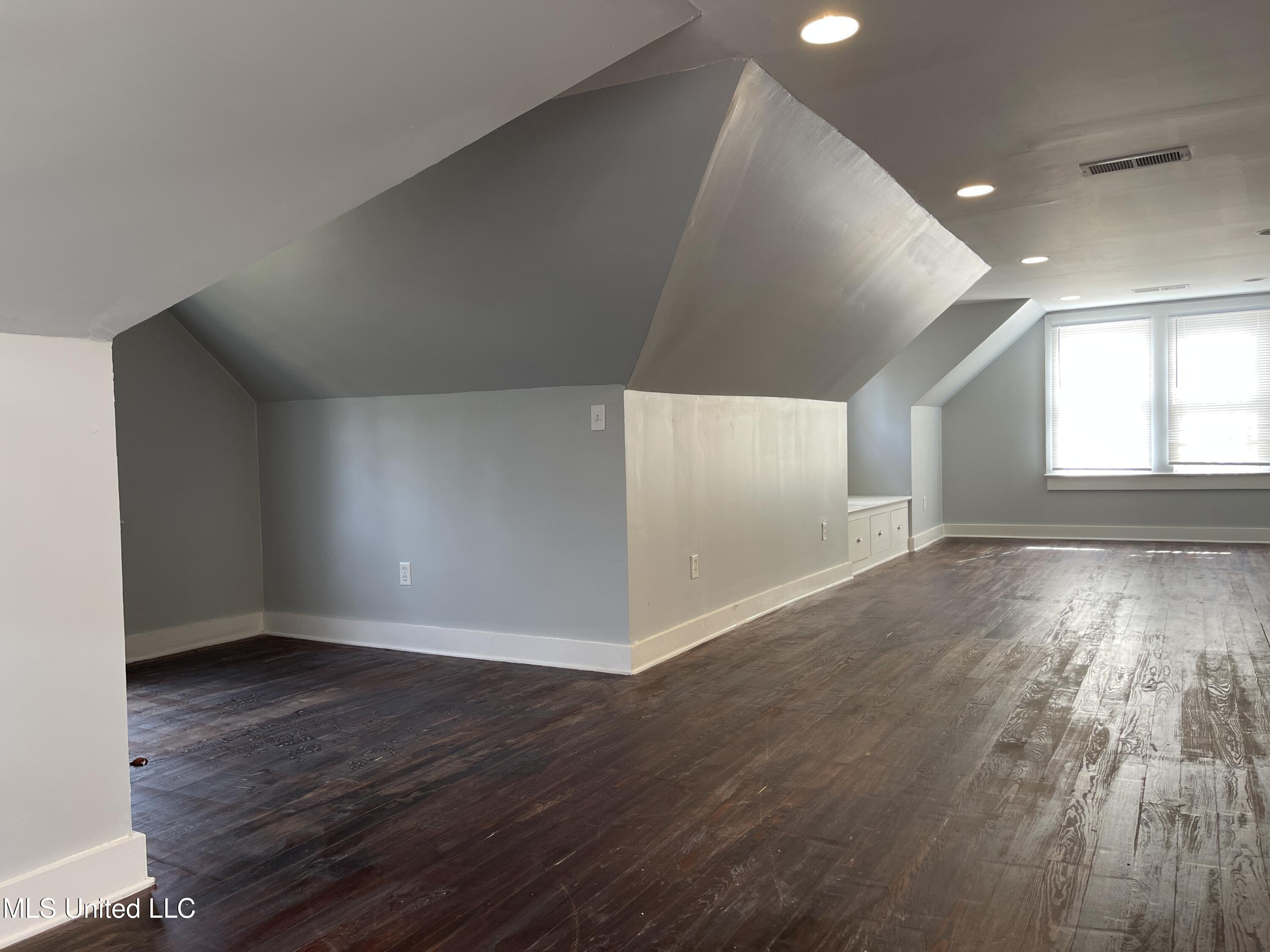 1023 Madison Street Jackson, MS 39202 - Photo 31 of 39 IMG_2091