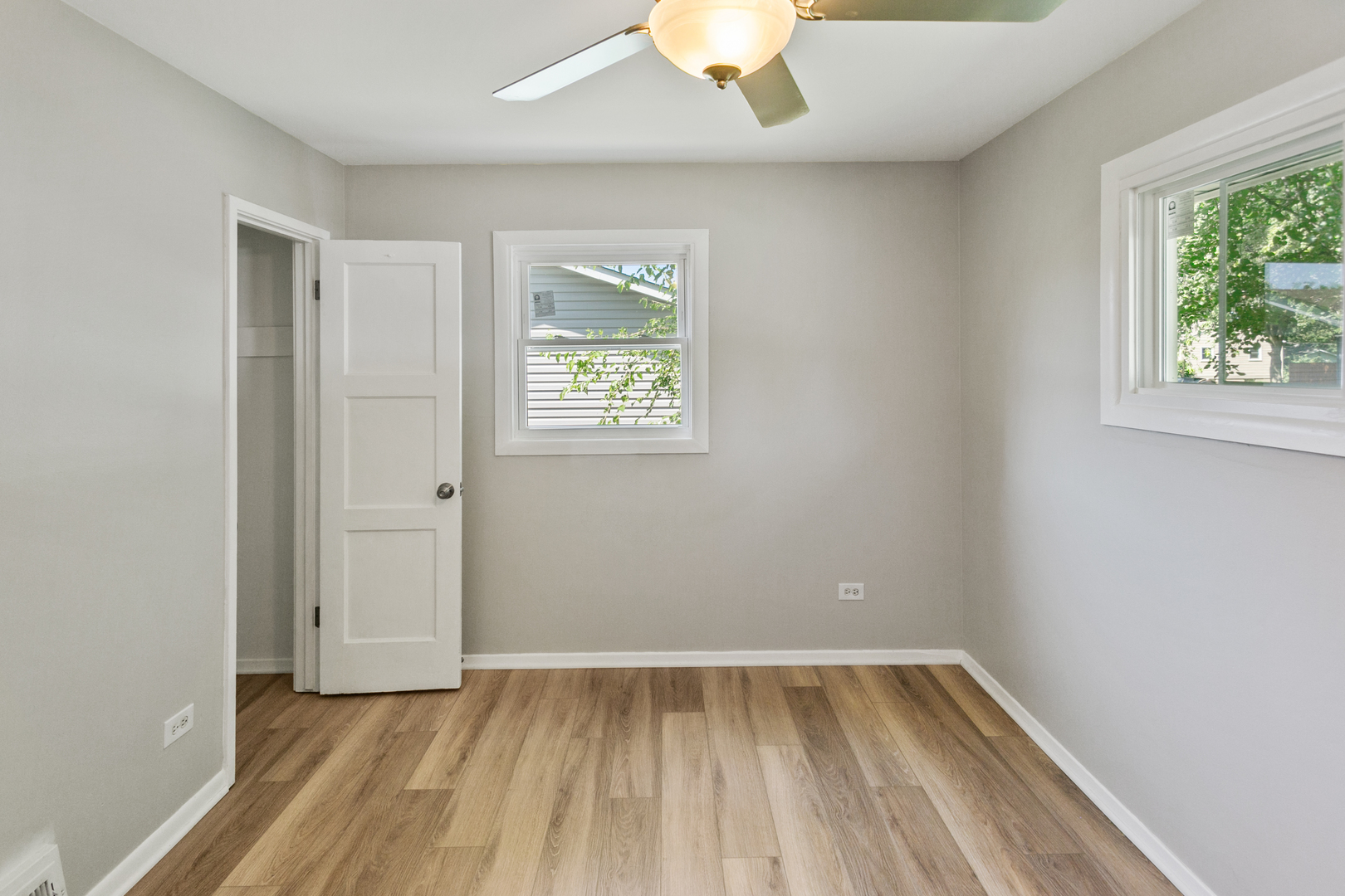 2110 Delaware Road Waukegan, IL 60087 - Photo 13 of 23