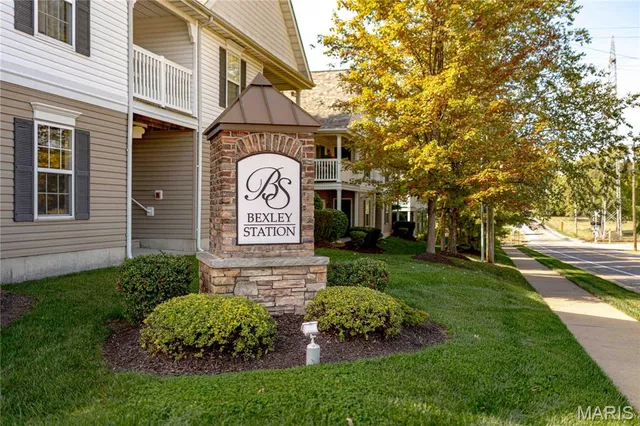 $175,000 | 9723 Crayford Road, Unit 1B, Affton, MO 63123