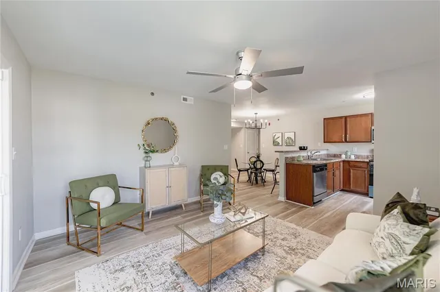 $175,000 | 9723 Crayford Road, Unit 1B, Affton, MO 63123