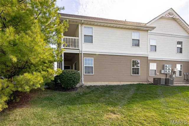 $175,000 | 9723 Crayford Road, Unit 1B, Affton, MO 63123