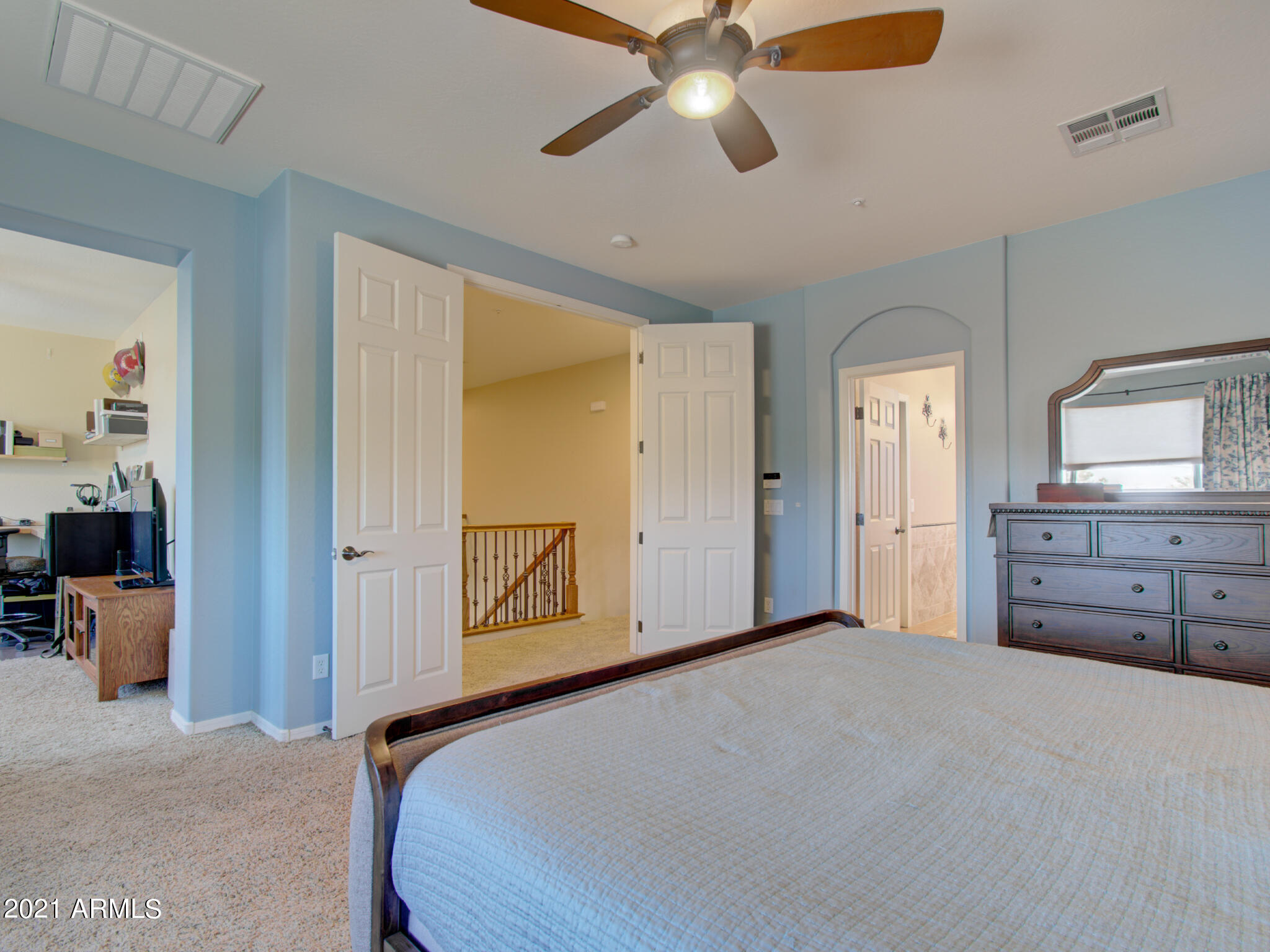 18355 Verdin Road Goodyear, AZ 85338 - Photo 19 of 39 38
