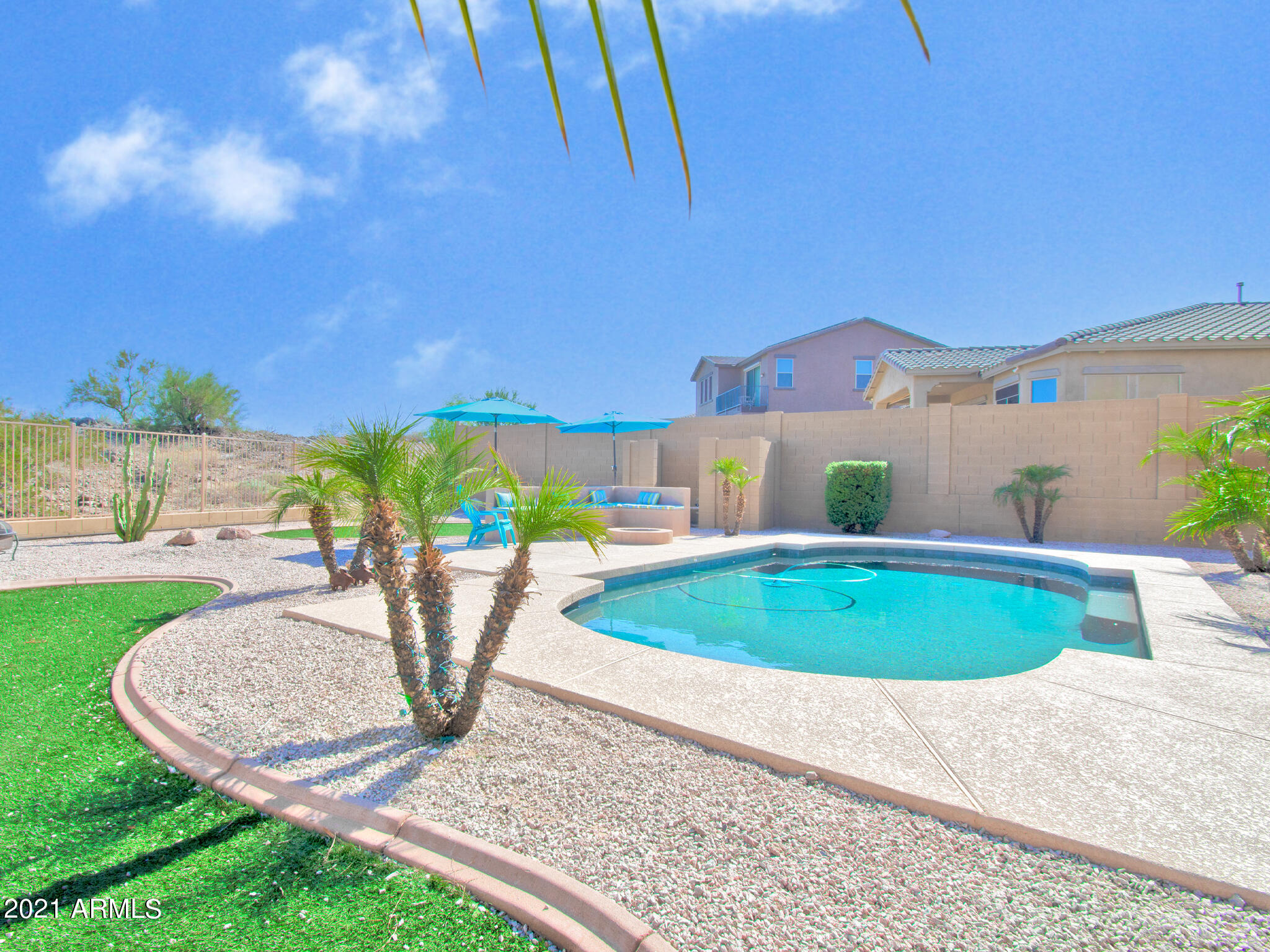 18355 Verdin Road Goodyear, AZ 85338 - Photo 36 of 39 10