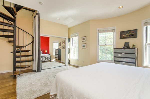 38 Rutland Square, Unit 3 Boston, MA 02118 - Photo 7 of 17 Gallery Image 7