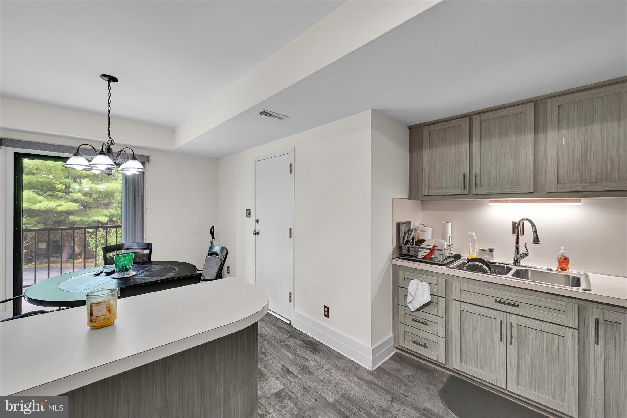 2 B Fairway Road Reading, PA 19607 - Photo 14 of 31 Modern kitchen with natural light.