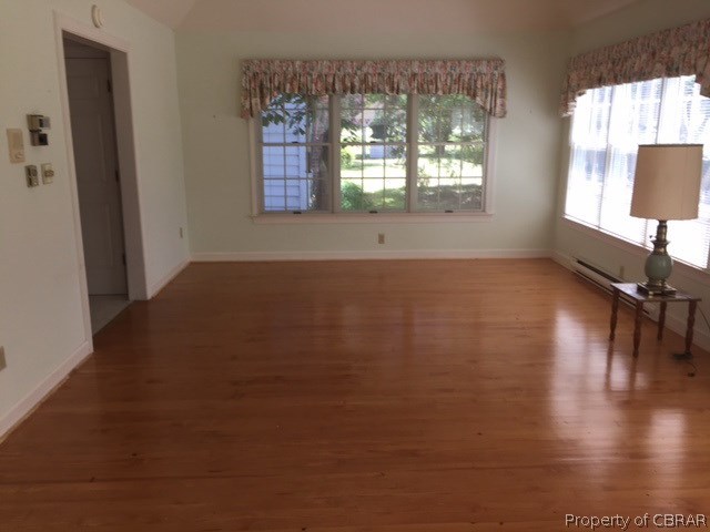 769 Greys Point Road Topping, VA 23169 - Photo 5 of 15 Additional view of the great room