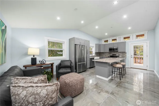 $899,000 | 5230 336th Avenue Southeast, Fall City, WA 98024