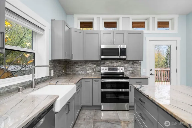 $899,000 | 5230 336th Avenue Southeast, Fall City, WA 98024