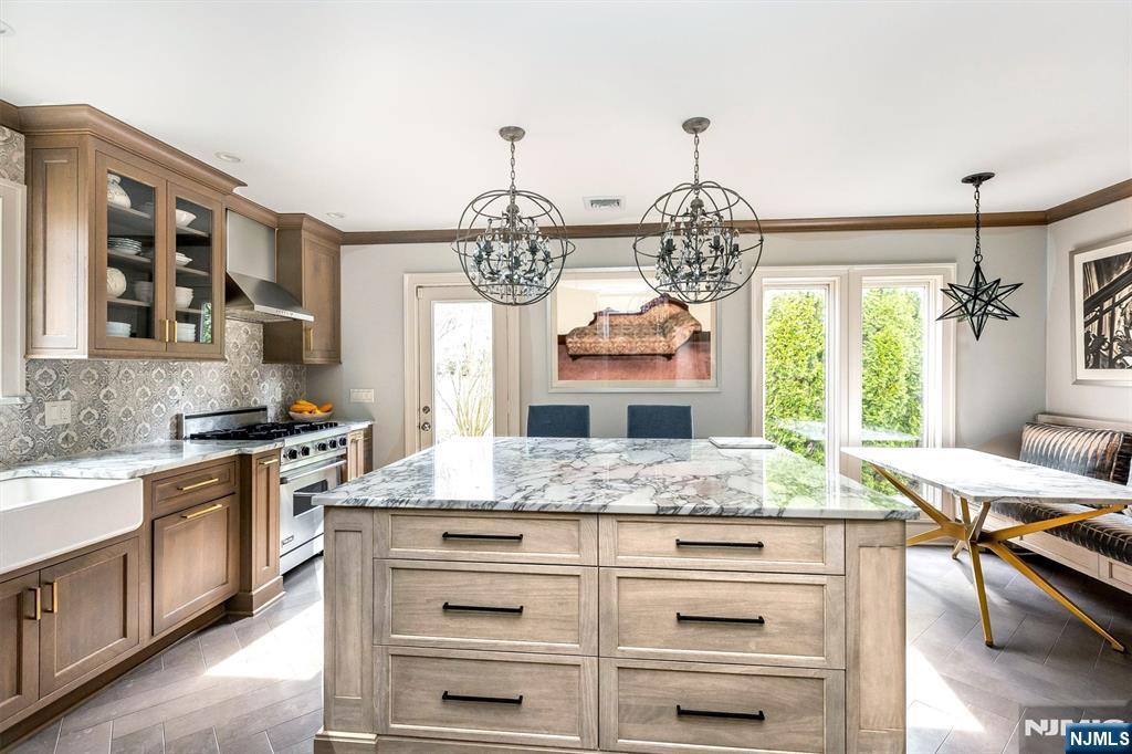 89 Douglas Road Glen Ridge, NJ 07028 - Photo 17 of 49