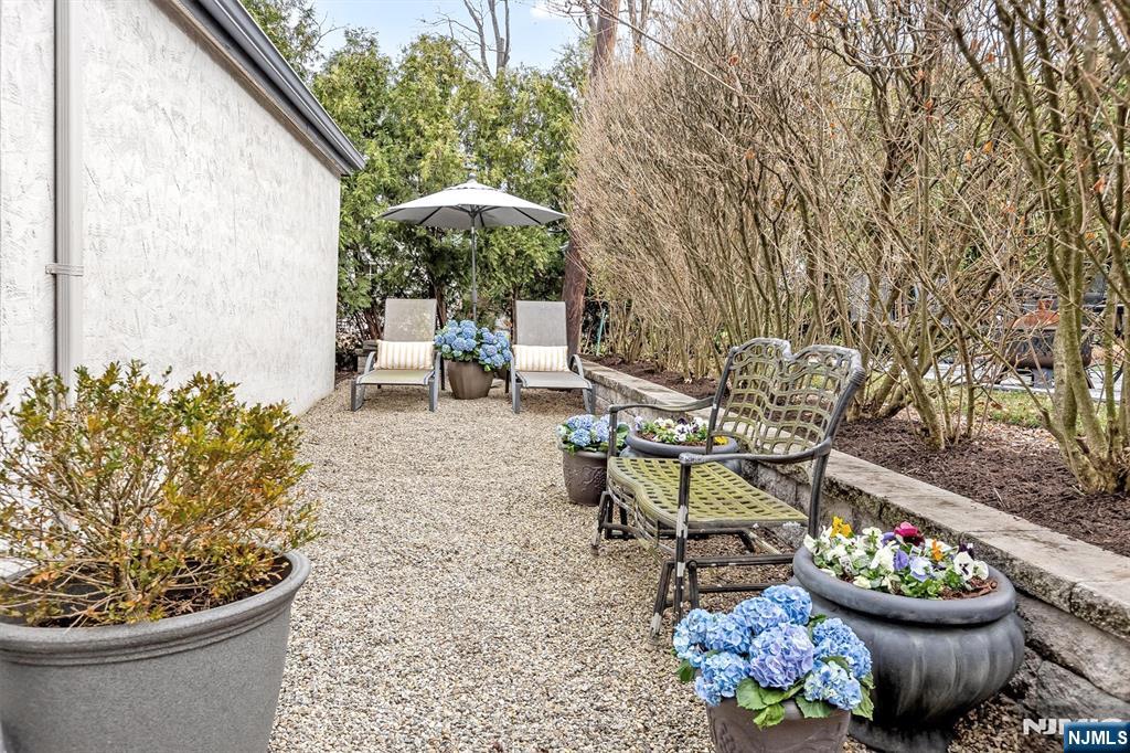 89 Douglas Road Glen Ridge, NJ 07028 - Photo 45 of 49