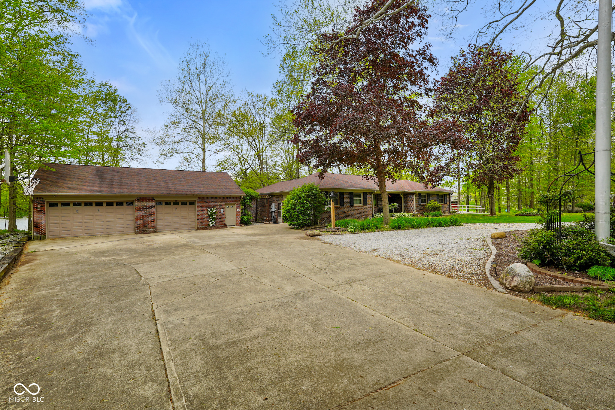 12142 Paddock Road Camby, IN 46113 - Photo 2 of 53