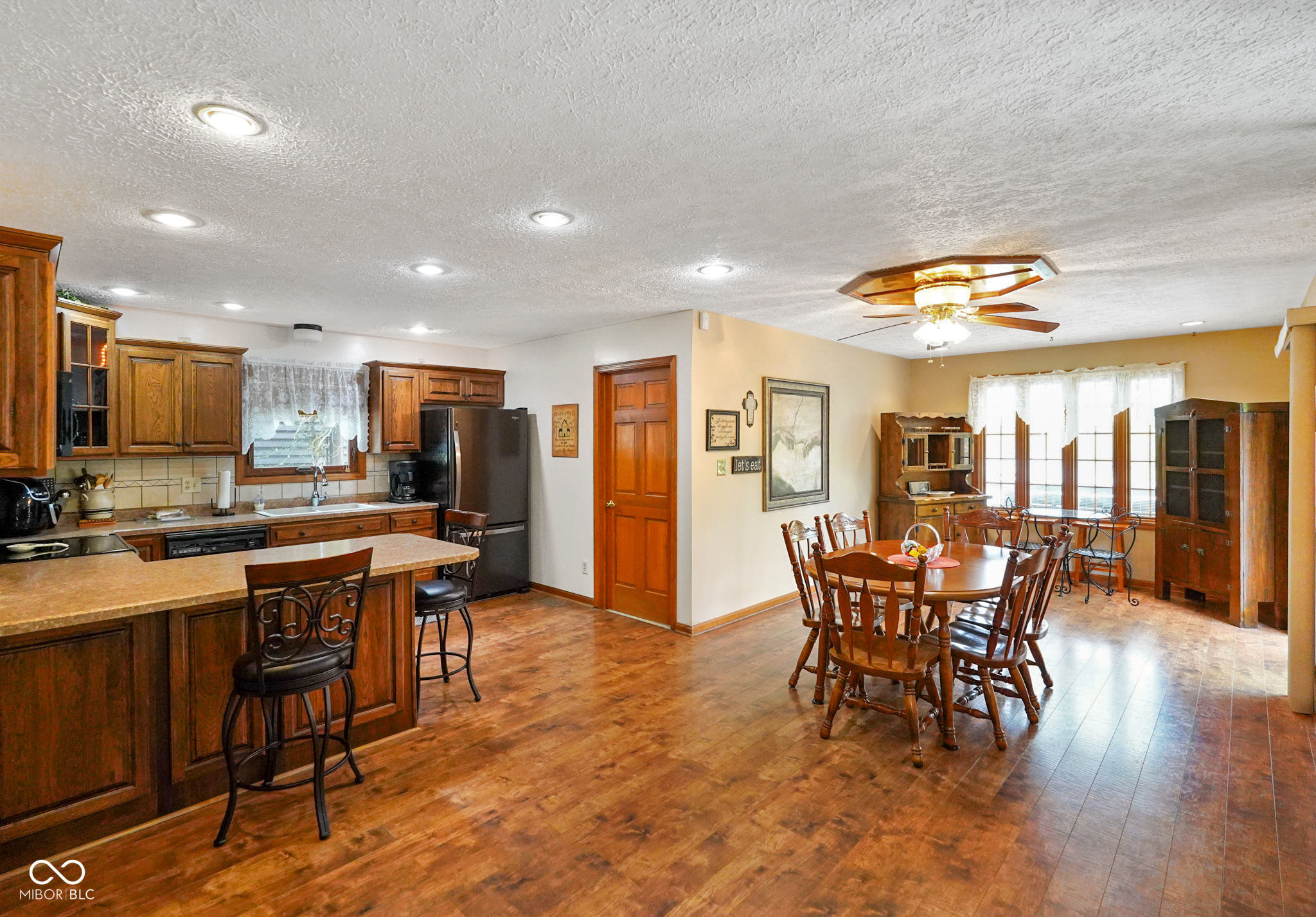 12142 Paddock Road Camby, IN 46113 - Photo 4 of 53