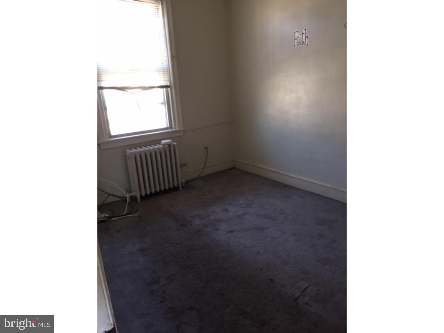 33 Sunshine Road Upper Darby, PA 19082 - Photo 7 of 12