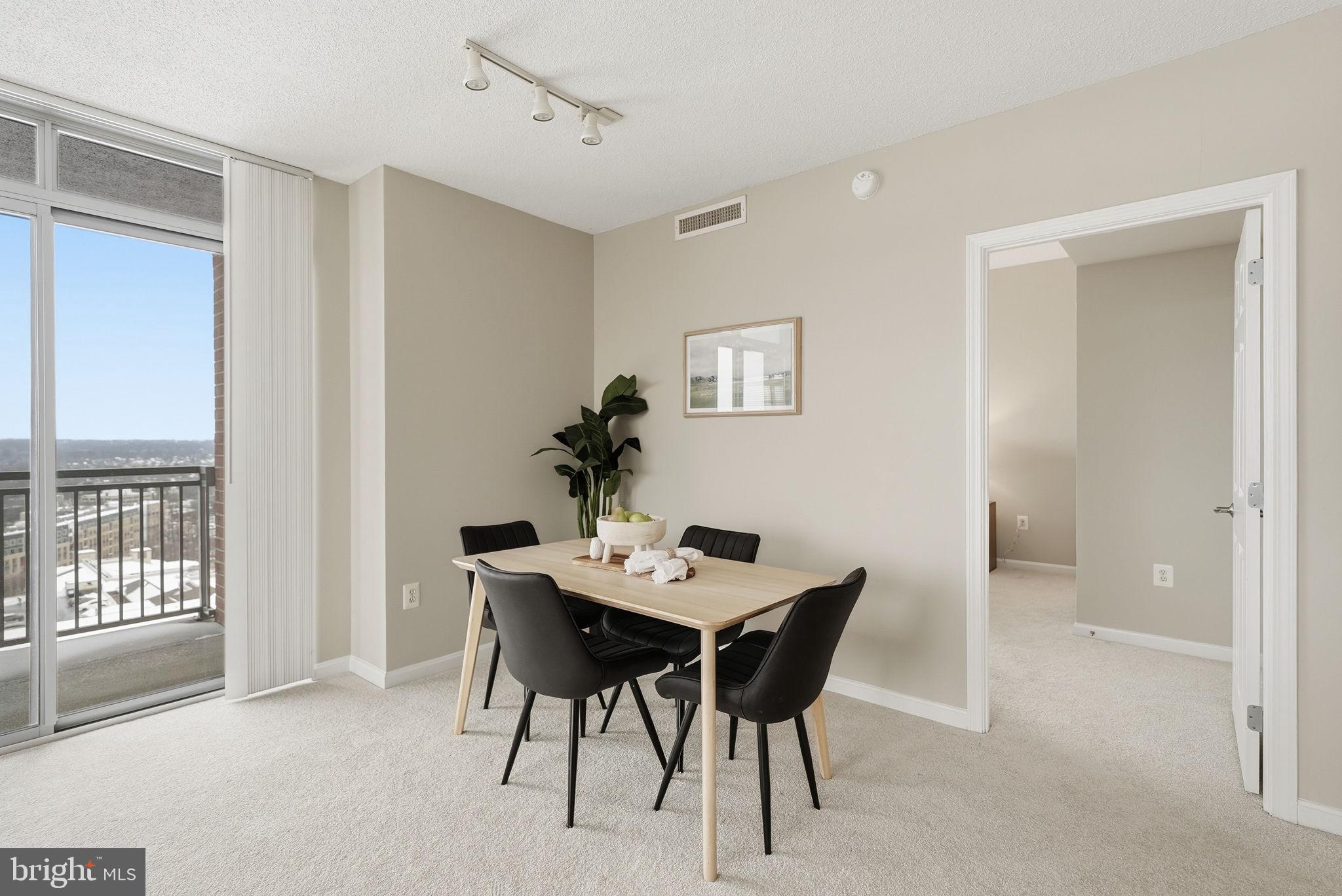 11710 Old Georgetown Road, Unit 1414 North Bethesda, MD 20852 - Photo 5 of 33 Dining area
