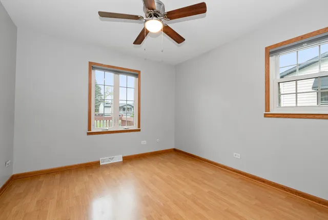 $2,700 | 8818 Fairway Drive, Orland Park, IL 60462