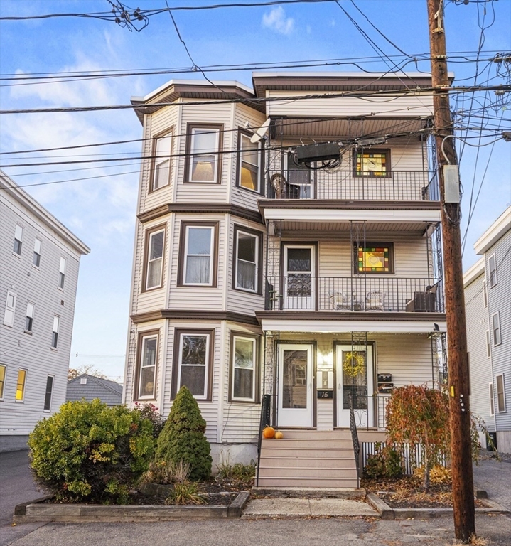 15 Sturgis Street Woburn, MA 01801 - Photo 2 of 38