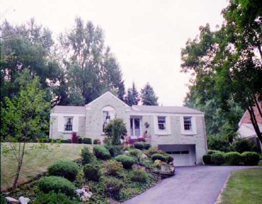 171 Boxfield Road Upper St. Clair, PA 15241 - Photo 1 of 1 Gallery Image 1