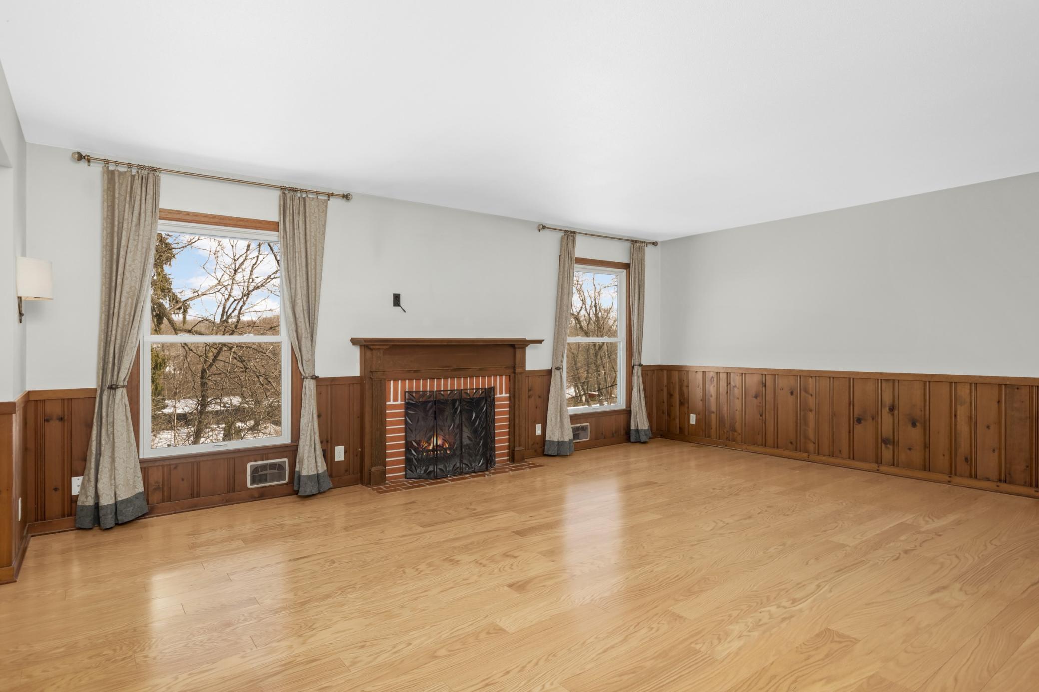 4030 Wasatch Lane Golden Valley, MN 55422 - Photo 4 of 36