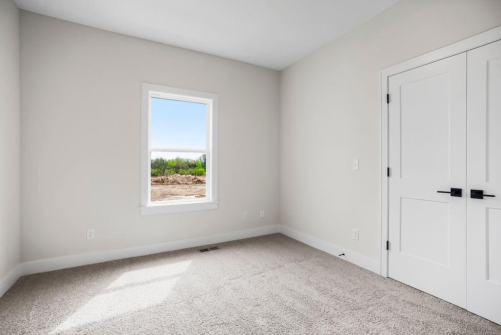 16785 South Ripley Street Olathe, KS 66062 - Photo 15 of 43