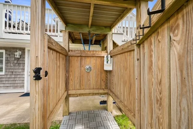 $2,600 | 6 Richmond Drive, Unit 1, Westerly, RI 02891