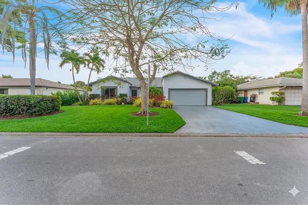$4,600 | 10734 Northwest 20th Drive, Coral Springs, FL 33071