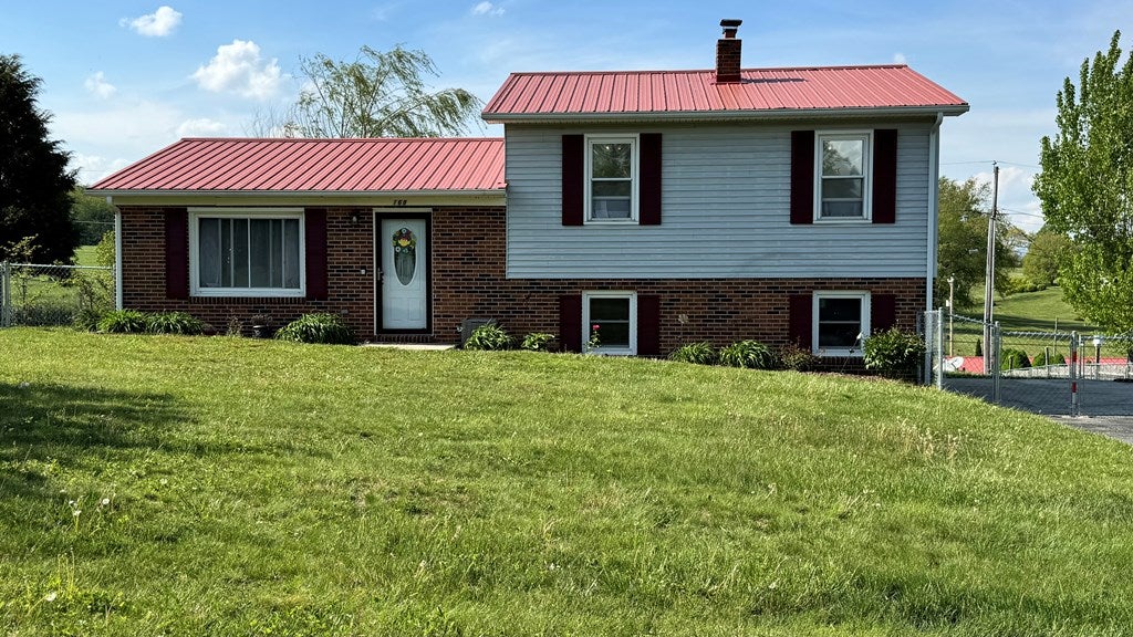 168 Sunset View Road Rural Retreat, VA 24368 - Photo 2 of 40 Gallery Image 2