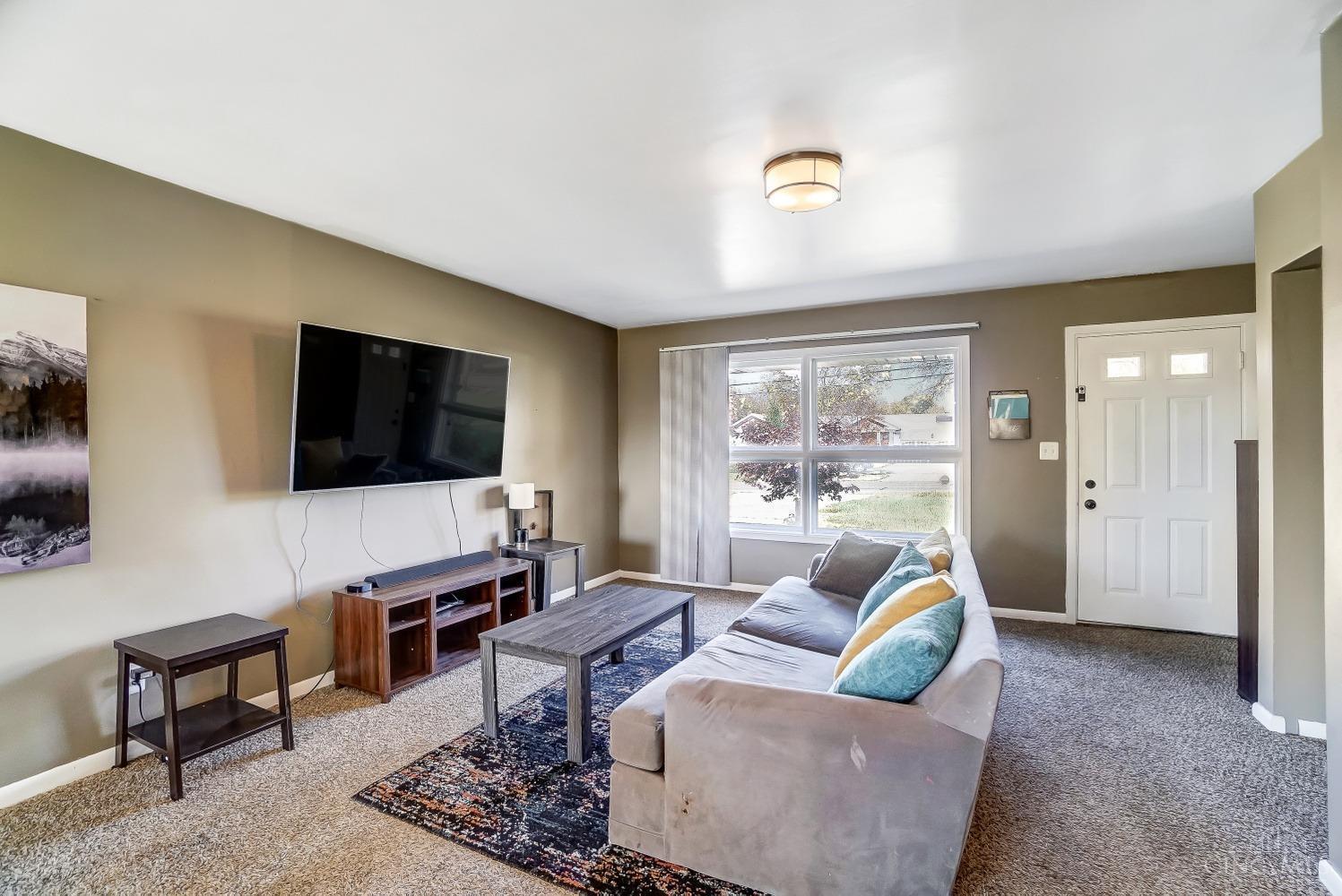 3715 Hamilton Mason Road Hamilton, OH 45011 - Photo 4 of 31